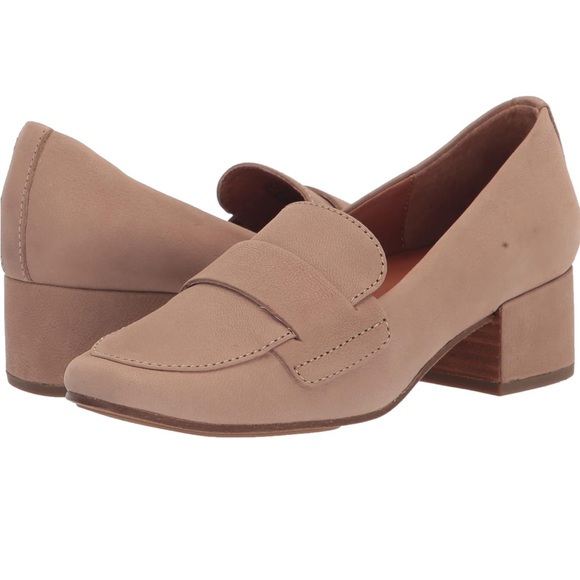 Worn once Suede Gentle Souls by Kenneth Cole Women's Ella Loafer - Picture 5 of 12